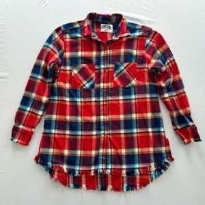 One24 Rags Red Plaid Button Up Long Sleeve Frayed Flannel Shirt Womens‎ small